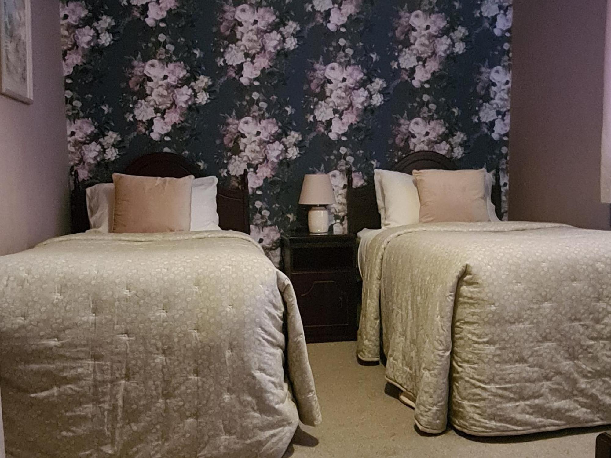 Grey Gables Farmhouse B&B Innishannon Exteriör bild